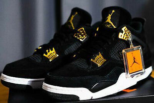 Air Jordan 4 retro royalty